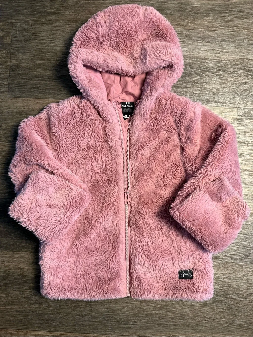Under Armour Girls Plush Hooded Puffer Jacket in Pink